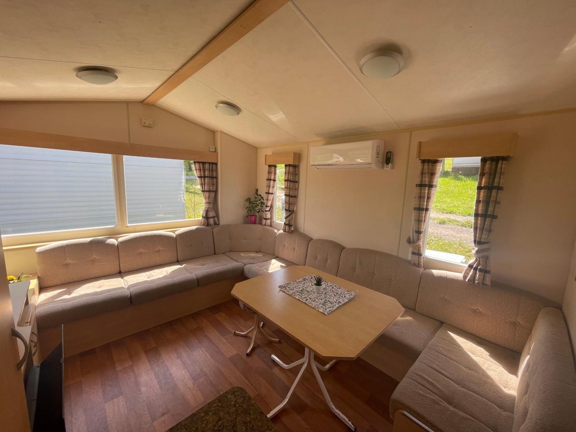 Mobilheim Willerby Summer - Vyrovicka Prehrada ズノイモ エクステリア 写真